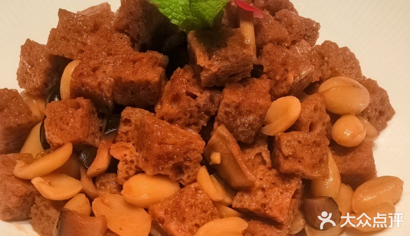 在食悦江南过生日，体验不错～