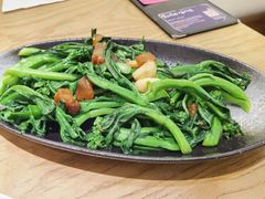 猪油渣炒菜心-粤集·手工粤菜(皇庭广场店)