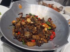 -望海湾鱼头泡饼·天津菜(空港店)