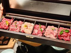 -左庭右院鲜牛肉火锅黑金店(陆家嘴中心店)