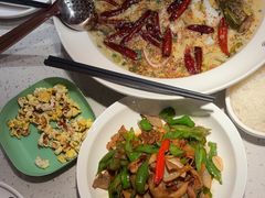 -江渔儿酸菜鱼(映月湖环宇城店)