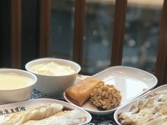 -冰泉豆浆馆(阳朔店)