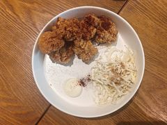 -Two Birds One Stone·一石二鸟(诚品生活店)
