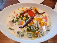 -Chom Cafe and Restaurant