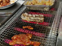 -马路牙子地桌烤肉(工体店)