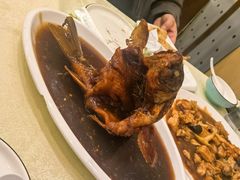 罾蹦鲤鱼-奥华餐厅·老张记(台基厂店)