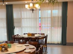 -绿草地·湘菜(喜盈门店)