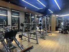 -威克健身游泳(万菱汇店)
