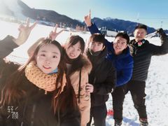 -丝绸之路山地度假区滑雪场