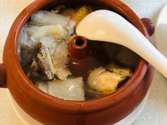 竹荪汽锅鸡-云腾食府·云南菜
