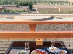 -敦煌山庄摘星阁