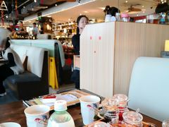 大堂-大头虾越式风味餐厅(光明广场店)