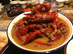 -虾弄弄海派小龙虾·牛羊蝎子火锅