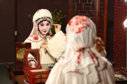 -华韵京剧摄影(洋桥角门东店)