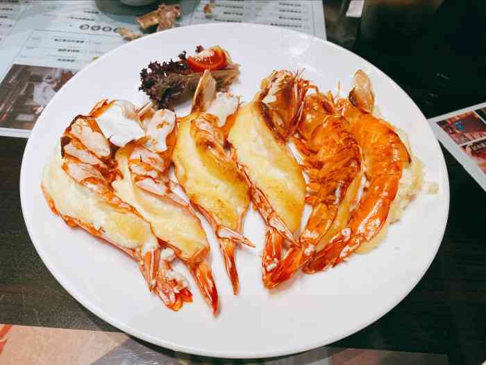 香港冰室(重庆万豪酒店)-"去过很多次了,那个什么紫米虾炒鸡好吃,虾.