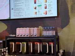 -星巴克(上海虹桥站2A检票口)