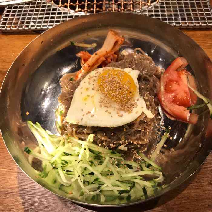 8号仓库烤肉名家(繁荣店)