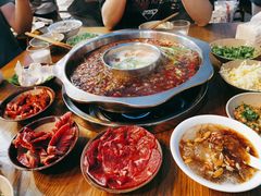 -周幺妹重庆老火锅(银泰城总店)