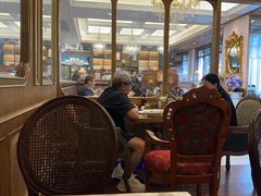 -秘密旅行Bonjour(黑金冠 江南西店)