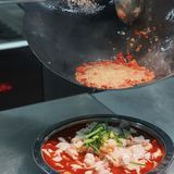 宵夜聚会我选江城燕子！流传二十年的经典美味
