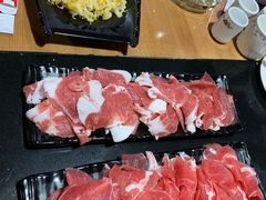 -果松木炭酸菜铜火锅·外婆参鸡汤