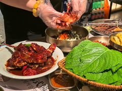 -草家酱蟹炭火烤肉店(珲春南路一店)