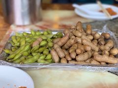 花生毛豆拼盘-腾格勒烤羊腿