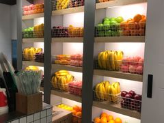 -果之满满鲜榨果汁(美罗城店)