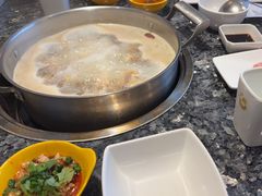 -一席地·本地鸡窝·杭帮鸡火锅(萧山银隆百货店)