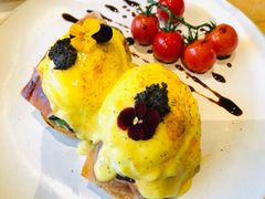 黑松露帕尔玛火腿班尼迪克蛋-UPPER KITCHEN(延安路店)
