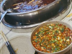 -肖肖酸萝卜鱼火锅(总店)