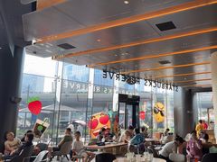 -星巴克臻选(上海合生汇1F店)