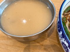 -镇南锅盖面馆(解放路店)