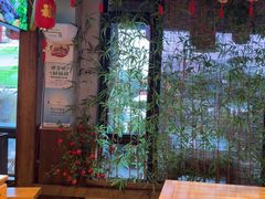 -头上红煨盐鸡·非遗院子餐厅