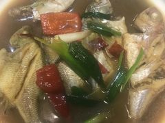 -鑫悦楼煎蟹·16年海鲜大排档