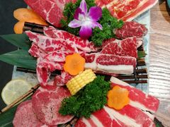 -明洞阿姨·韩式酱蟹烤肉·创意料理(三元桥店)