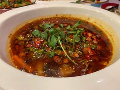 -胡桃里音乐餐厅(陶溪川店)(川湘赣菜·世界百大酒庄直供红酒·音乐表演)