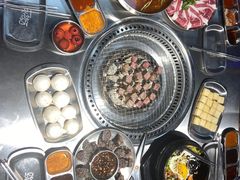 -马路牙子烧烤音乐酒馆(望京店)