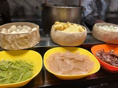 -岷山饭店-芝芝自助餐厅