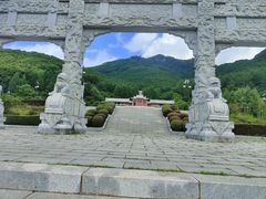 -九鼎铁刹山风景区