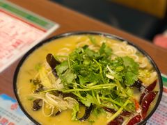 -肥汁米蘭香港米线(宁波路总店)