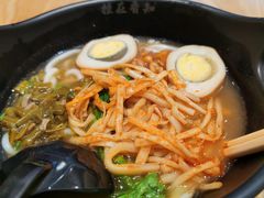 -桂在香知桂林米粉(红博中央公园店)
