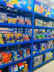 -逝水玩具折扣店