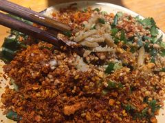 -拈签一笑黄牛肉辣卤串串