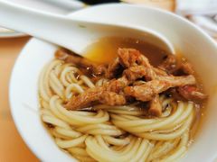 鱼香肉丝面-功德林(南京西路店)