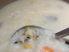 渔家珍鲍粥-粤仔湾砂锅粥(宜兴八佰伴店)