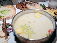 -濠七糟粕醋•海南酸汤火锅(中关村店)
