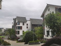 -三岔湖环球融创天堂洲际酒店水乐园