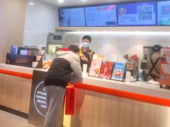 -CoCo都可(湖滨银泰店B区店)