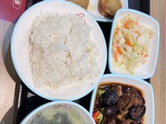 鸭腿饭-回味鸭血粉丝汤(砂之船店)
